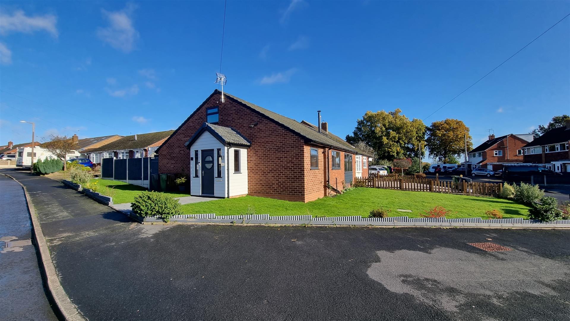 Wythwood Road, Hollywood Melvyn Danes