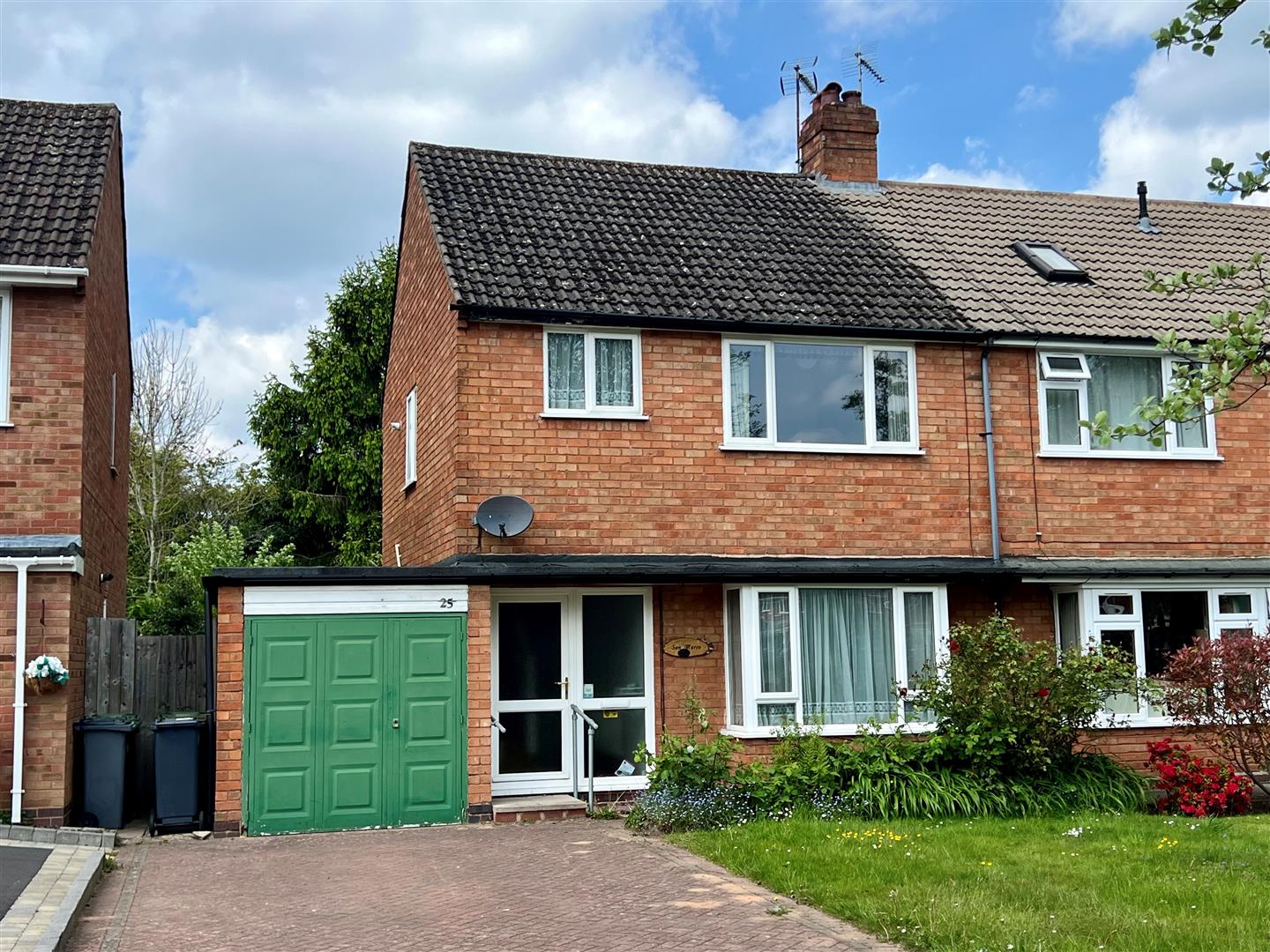 Featherstone Crescent, Shirley, Solihull Melvyn Danes