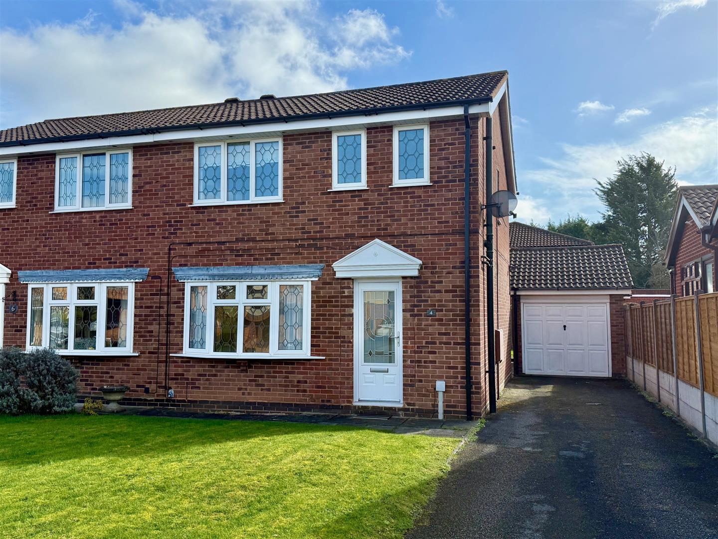 Whitemoor Drive., Monkspath, Solihull